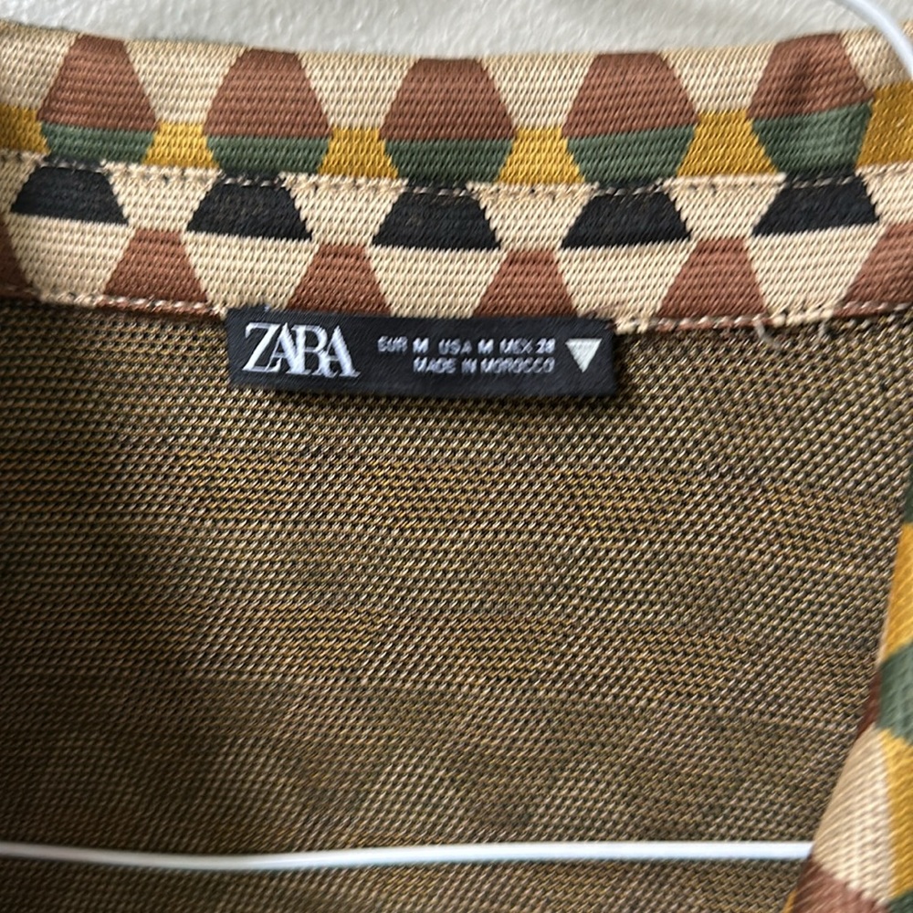 Zara button-up top - Picture 2 of 3